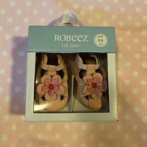 Brand new Robeez 0-6 month Baby Sandals